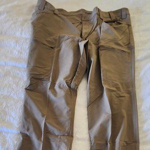 Men's Deluth Trading Company Flexpedition Relaxed Fit Pants 46x34